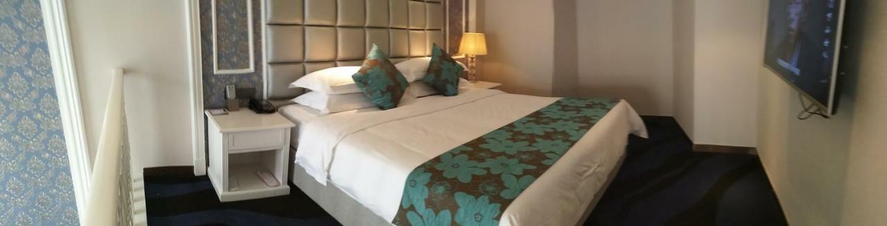 Ramada Encore Wyndham Nanning City Center Qingxiu Exterior photo