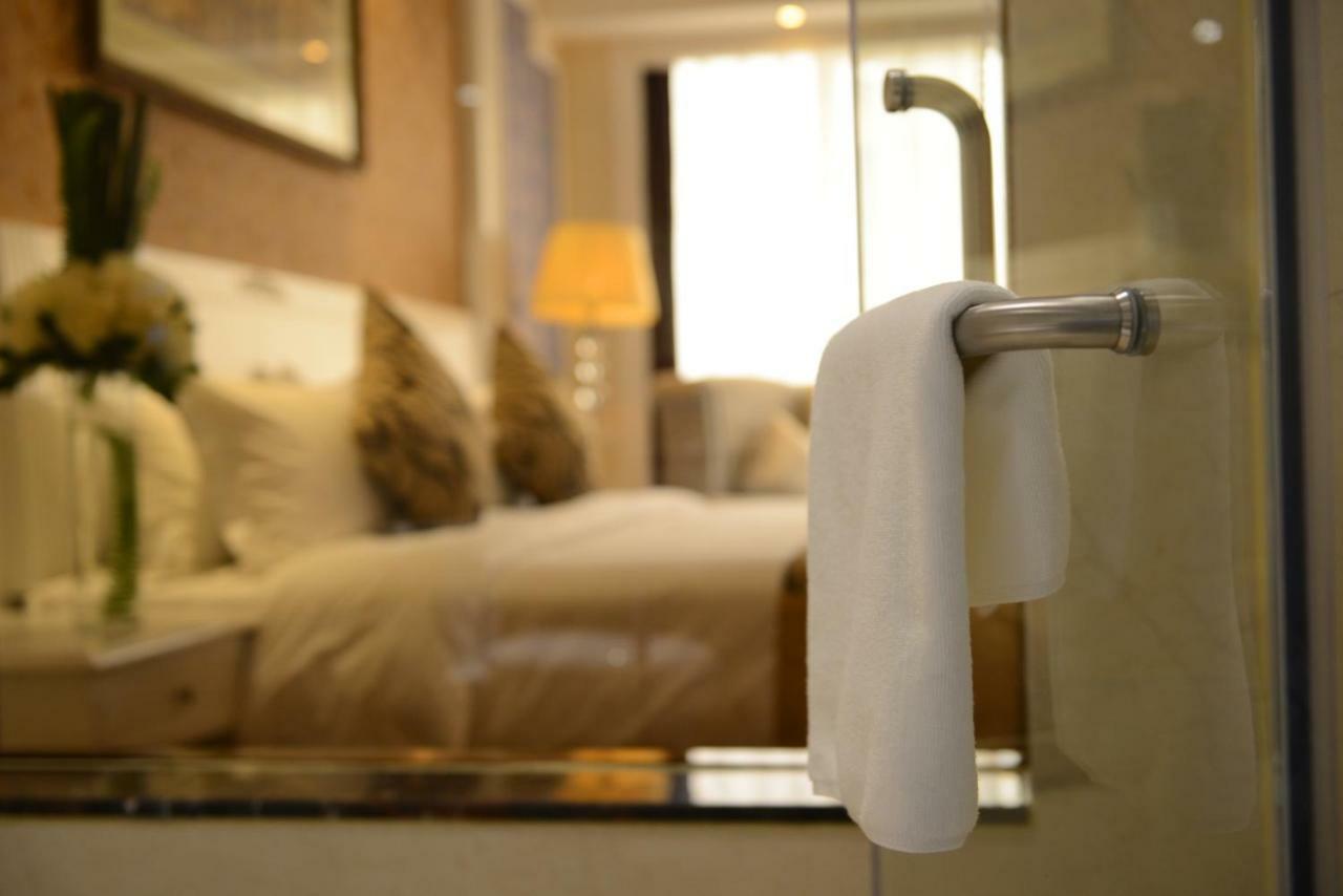 Ramada Encore Wyndham Nanning City Center Qingxiu Exterior photo